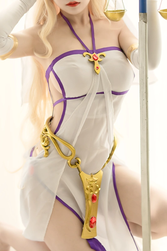 剑圣女 - 小仓千代w